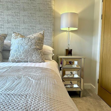 Superior Apartment In Cardiff City Centre מראה חיצוני תמונה